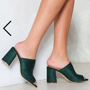 BRAND NEW Nasty Gal Vegan Suede Mule